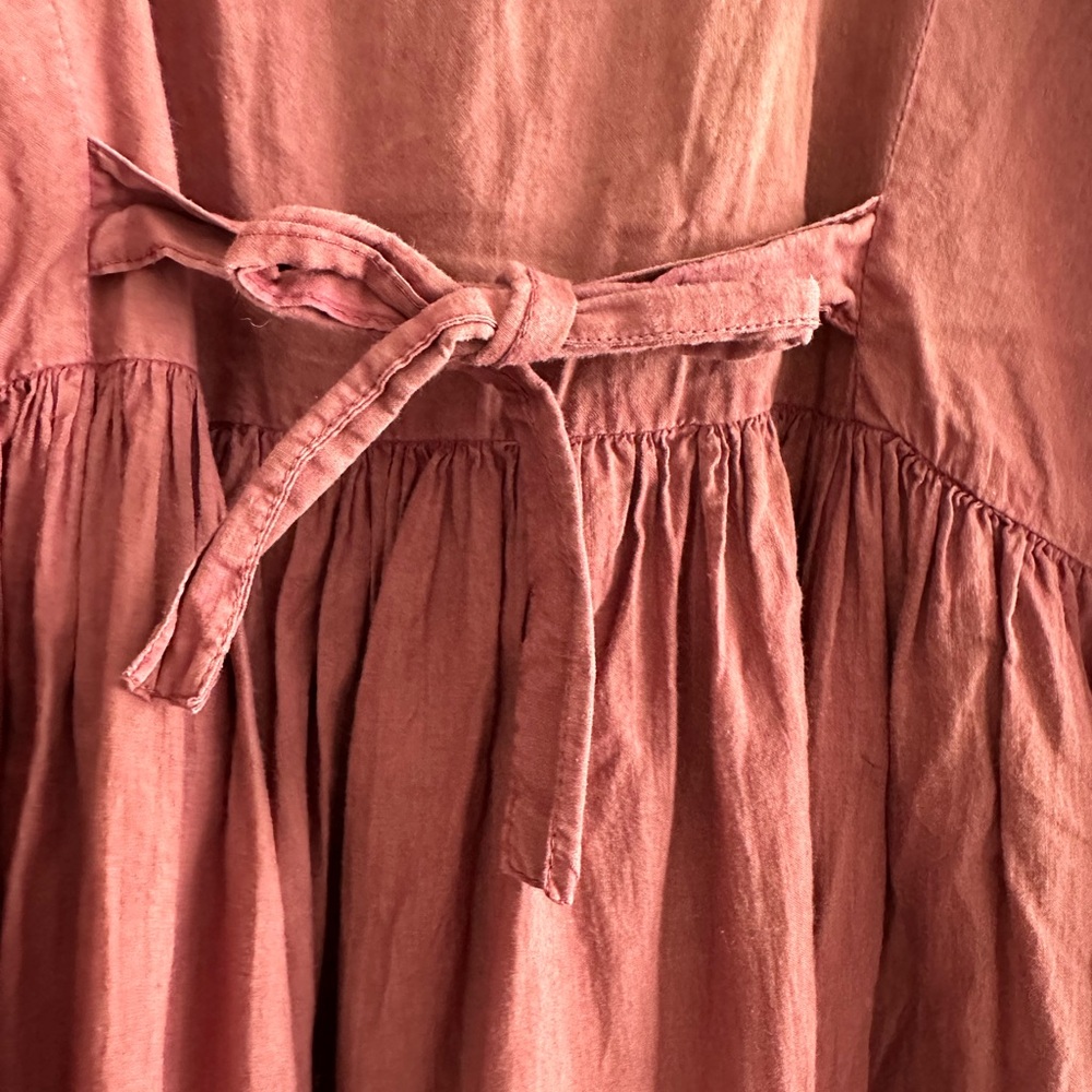 Boho dress embroidered in chest. Sleeveless. Cotton fabric - Picture 7 of 8